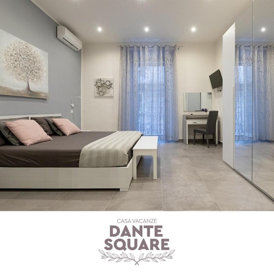 Dante Square Apartment Наполи Екстериор снимка